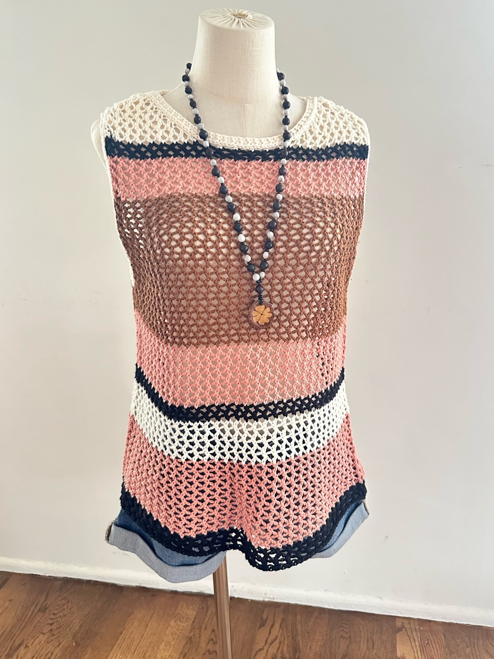 DR2 Open Weave Crochet Sweater Tank Peach Cream Navy Boho Beach Cover Up M
